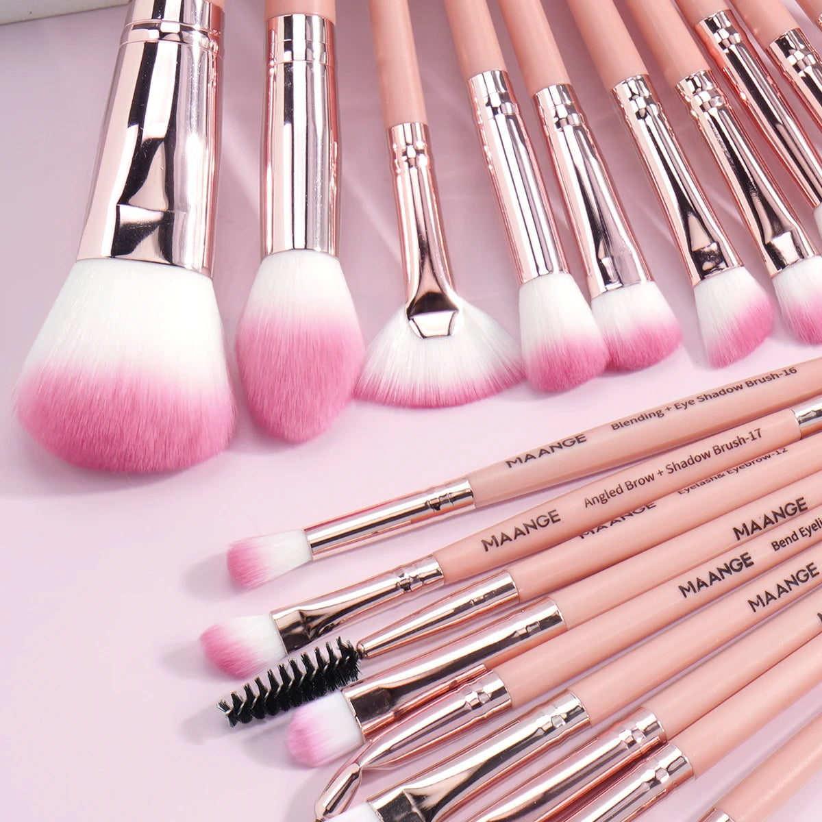 MAANGE 27pcs Makeup Tools Kit 20pcs Foundation Contour Blush Brush Set with Triangle Powder Puff Makeup Remover Puff Travel Bag, Nisha Nashea LLC